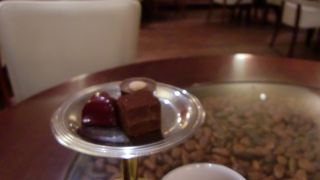 「イーウェーデル」のチョコレートで幸せに