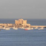世界７大不思議の灯台の跡に建つ要塞
