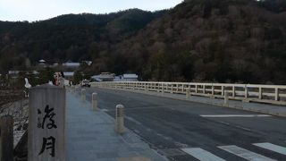 しっとりとした雰囲気