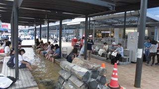 熱海駅前にあります