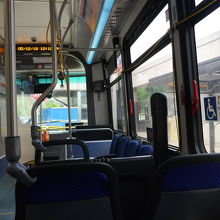 車内は清潔でした