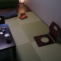畳が新しくて気持ちいい。