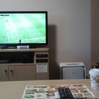 TVを見ながら、デスク作業が出来ます。