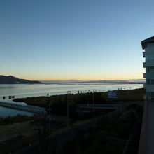 部屋時から見たチチカカ湖