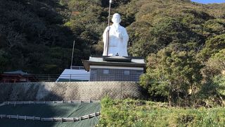 「チャリお遍路」で小島よしおさんと狩野英孝さんも訪れていました。