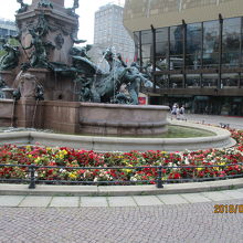 アウグストゥス広場の噴水