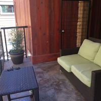 バルコニー。大体どの部屋もこんな感じ。