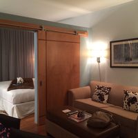 お部屋の入り口から激写するとこんな感じ。