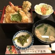 ご飯も美味しい温泉