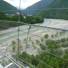 橋から見たきれいな十勝川