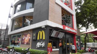 マクドナルド (2号店)