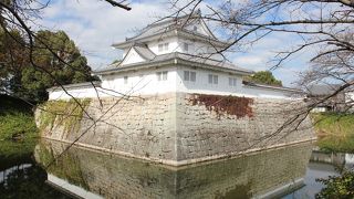 再現された櫓が資料館に