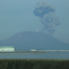 車窓から見た桜島