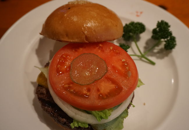 洋館風の爽やかな店内の雰囲気にうっとりすること間違いなし