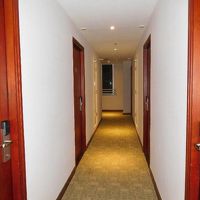 1フロアに、客室は10室ほど