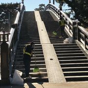 太鼓橋の歩道橋