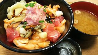 海鮮どんぶりの専門店