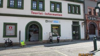 日本語パンフレットをもらえるインフォメーション