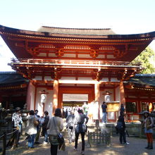 春日大社入り口