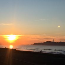 東には江の島