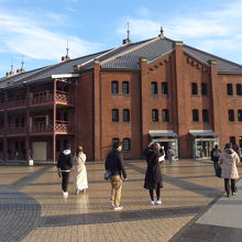赤レンガ倉庫の建物