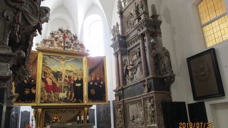クラーナハの祭壇画で知られる市教会