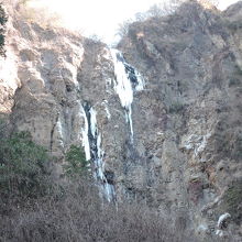 古賀の滝「男滝」水量が少なくて規模が小さい