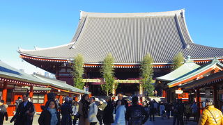 せんそうじ本堂