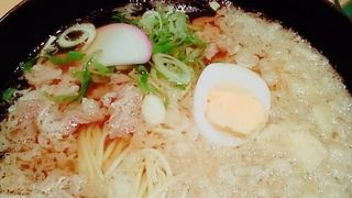 新大阪そば牛肉入り470円