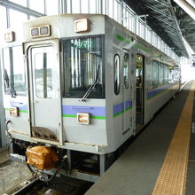 乗り遅れの駅で２時間待った列車