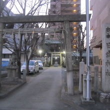 東側入口の様子