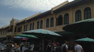 ワットアルンへの渡し船