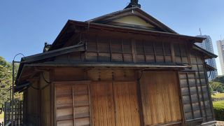 非公開で外側の作りだけ見られます