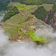 マチュピチュ遺跡の全景を一望できる神秘の山♪