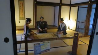 屋敷という感じ