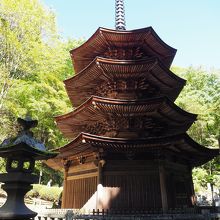 国宝　八角三重塔