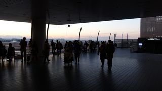 羽田で一番高い場所にある展望デッキ