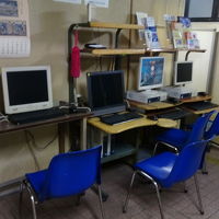 パソコンなど完備されてますが場所が寒くって使う気になれん！