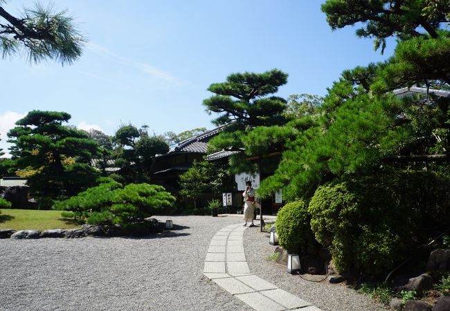 旧寺田財閥当主家別邸として建設された建物