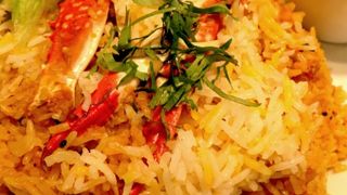 品川駅構内で本格的なスパイスカレー