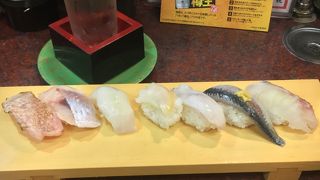 昼から日本酒と寿司