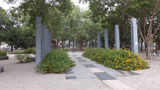 博愛公園は生態園区駅を囲むようにありますが大きくもなく、本当に普通の公園です。
