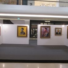 セントラル エンバシー