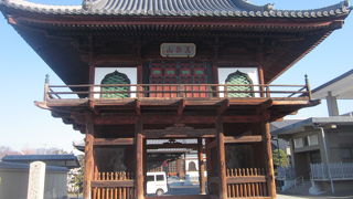 幼稚園児達の歓声が賑やかでした