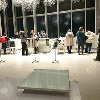 １９階フロント。