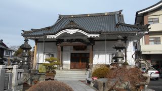 ＪＲ宇都宮駅からは近い