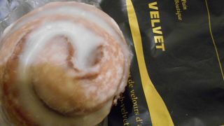 カフェ併設のベーカリー