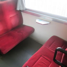 座席の様子。長時間乗っていたくなるモフモフなシートでした！