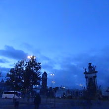 朝のスペイン広場