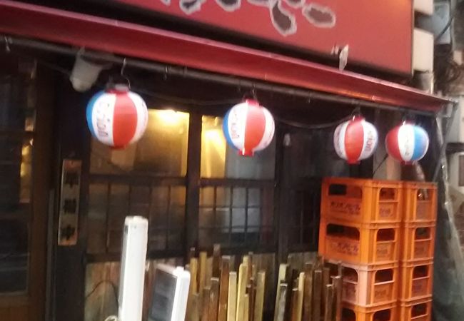 銀座の中でも比較的人気のある沖縄料理のお店